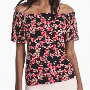 WHBM NWT OFF THE SHOULDER PLEATED PIT SLEEVE FLORAL BLOUSE. Size Med relaxed